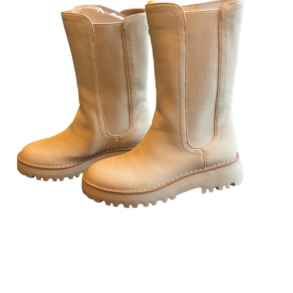 Kenneth Cole RADELL CHELSEA Leather MID-BOOT Size 7.5 nwt - Picture 2 of 9